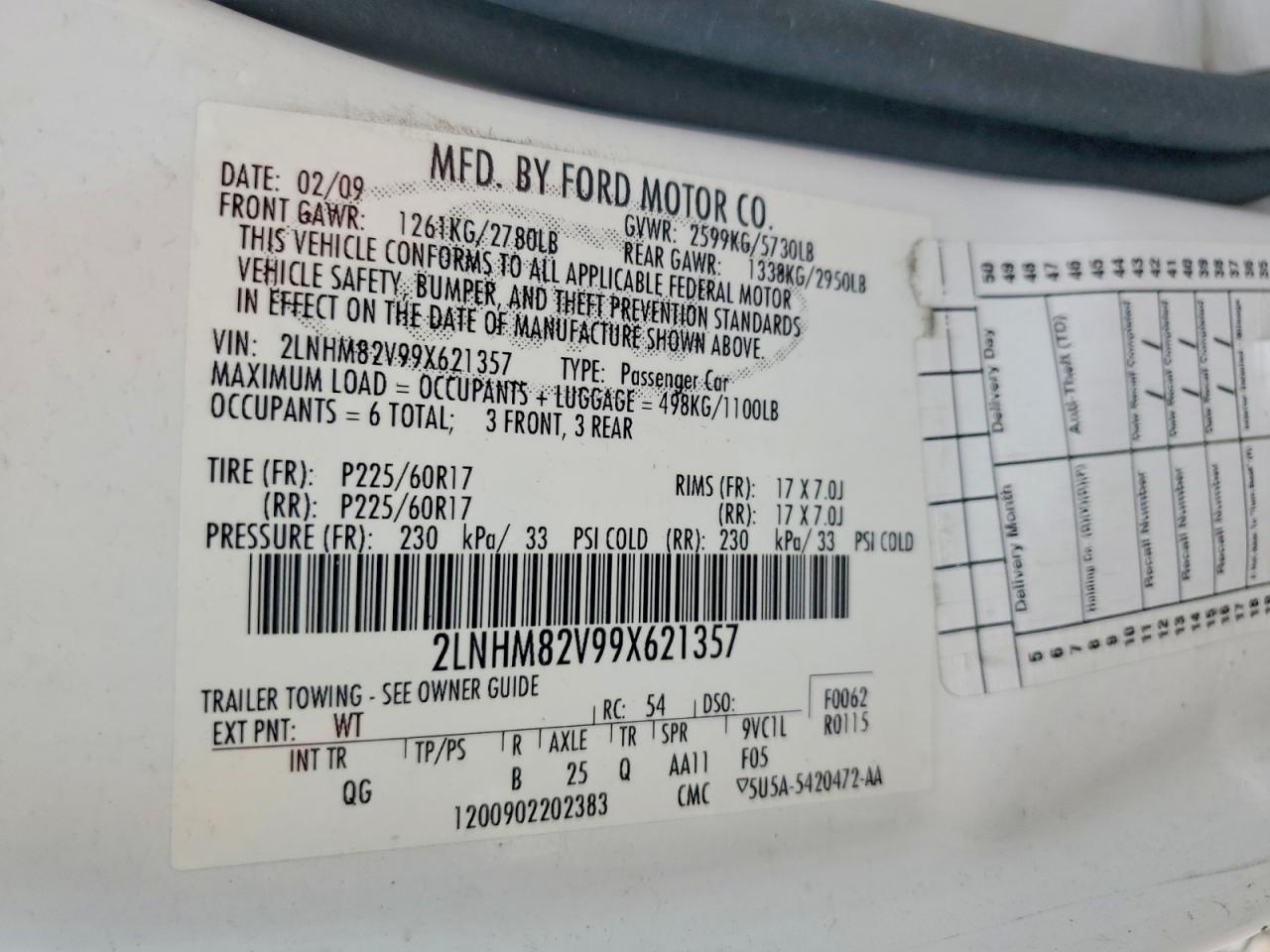 2LNHM82V99X621357 · 2009 LINCOLN TOWN CAR · 12/12