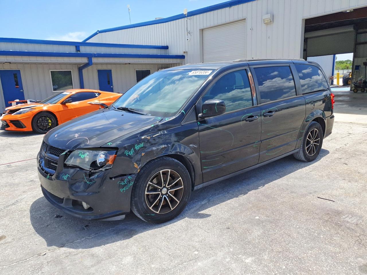 2C4RDGEG6GR352641 · 2016 DODGE GRAND CARAVAN