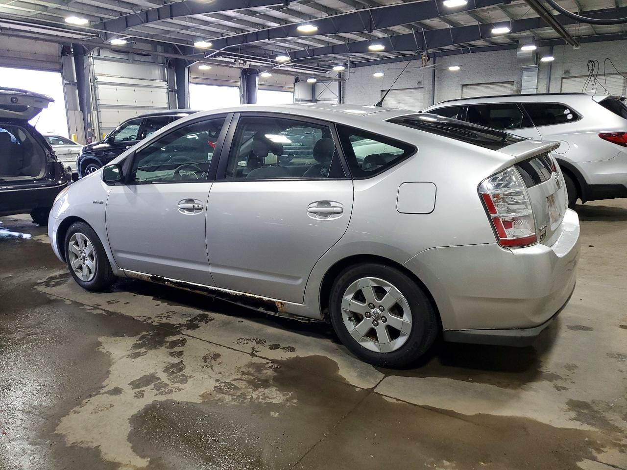 JTDKB20U383349312 · 2008 TOYOTA PRIUS · 2/13