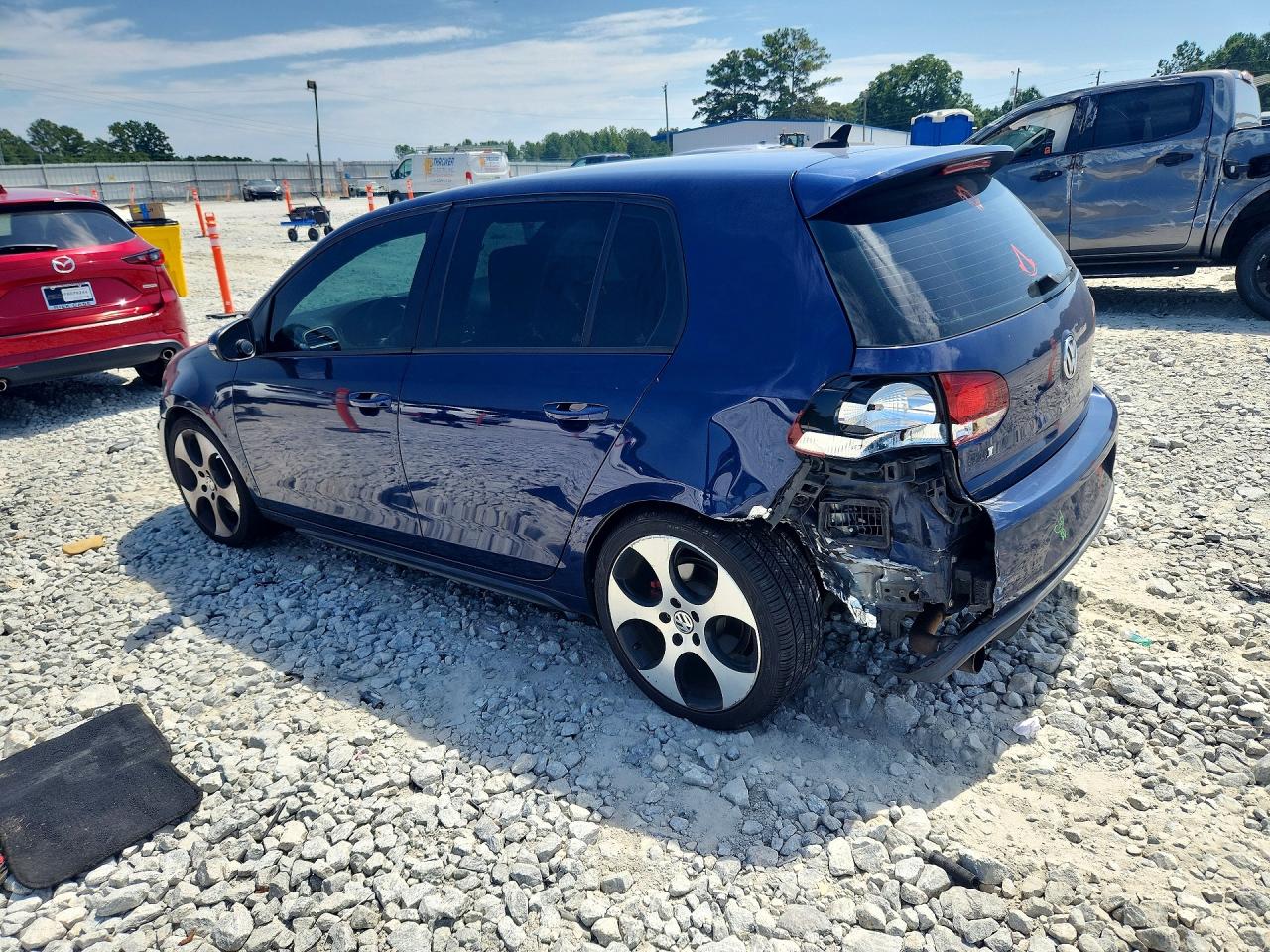 WVWHD7AJ1BW259796 · 2011 VOLKSWAGEN GTI · 2/12