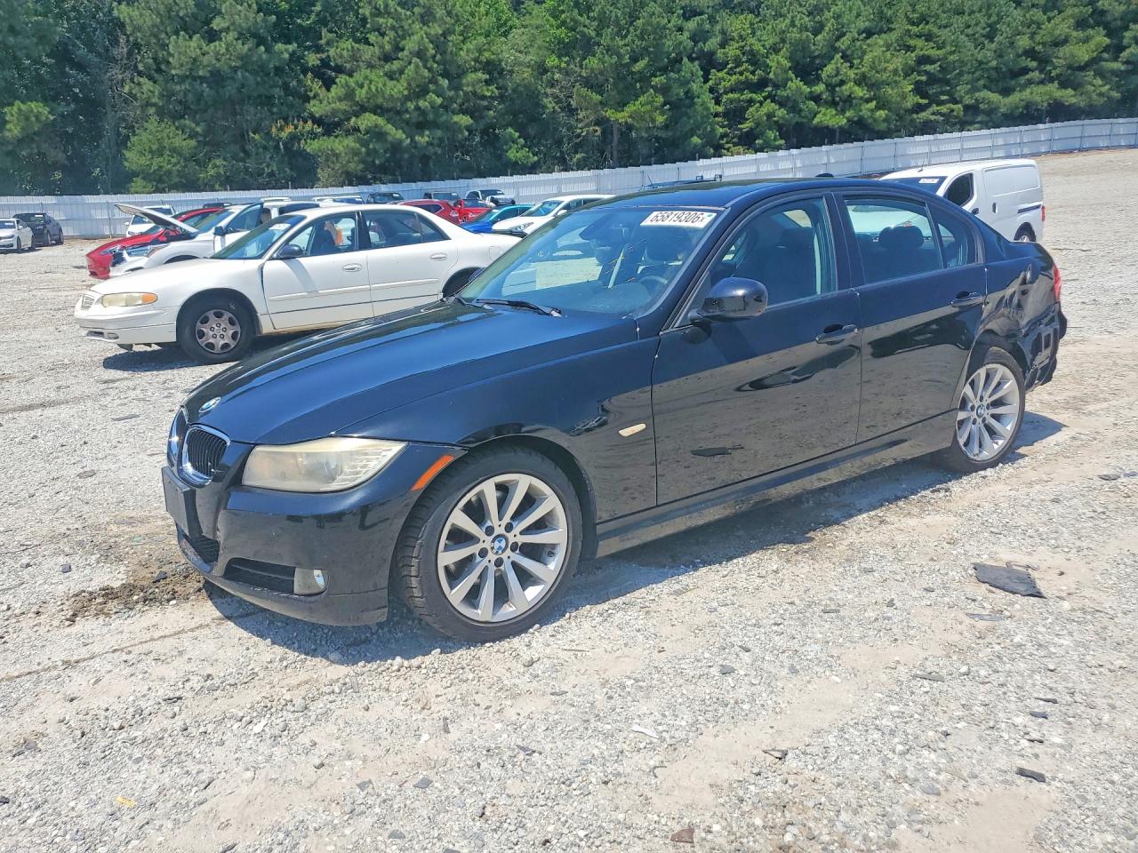 WBAPH5G51BNM78209 · 2011 BMW 328