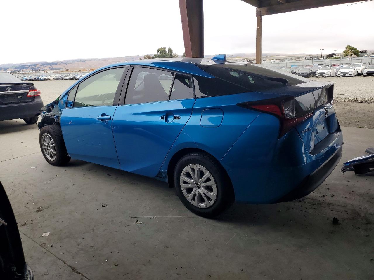 JTDKARFU3L3111200 · 2020 TOYOTA PRIUS · 2/13