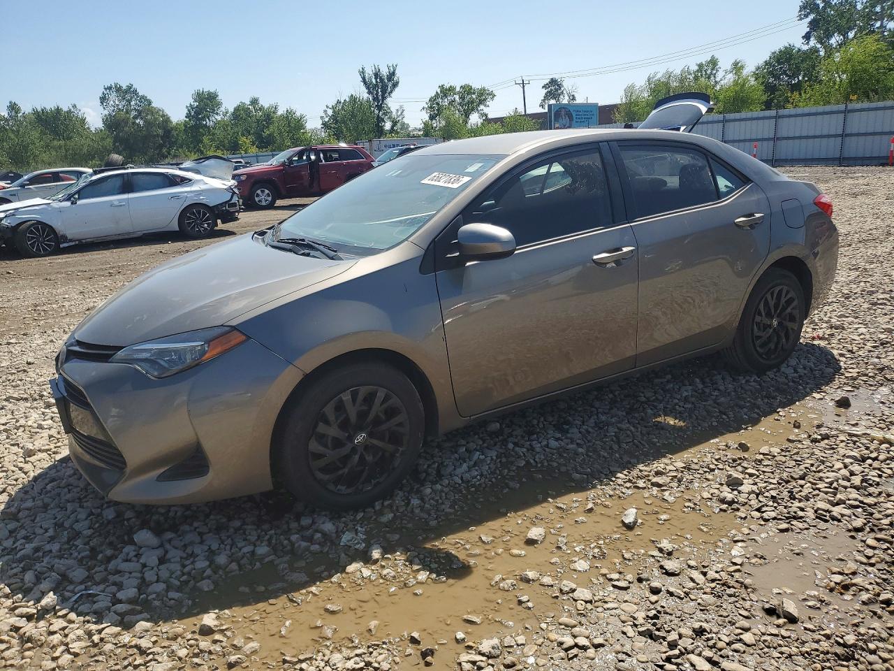 5YFBURHE6KP898582 · 2019 TOYOTA COROLLA