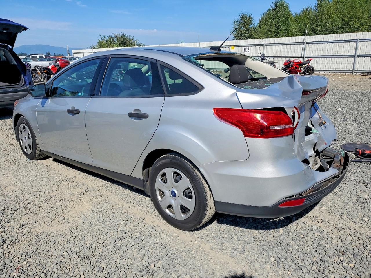1FADP3E29HL325643 · 2017 FORD FOCUS · 2/13