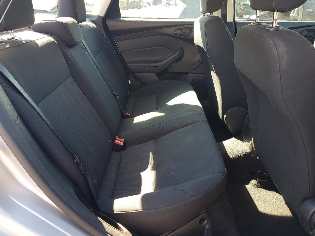 1FADP3E29HL325643 · 2017 FORD FOCUS · 10/13