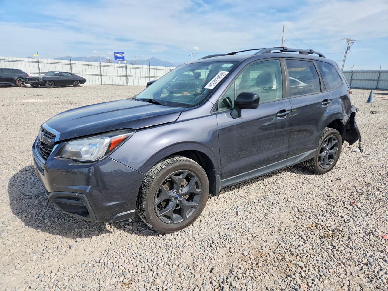 JF2SJAGC1JH566278 · 2018 SUBARU FORESTER