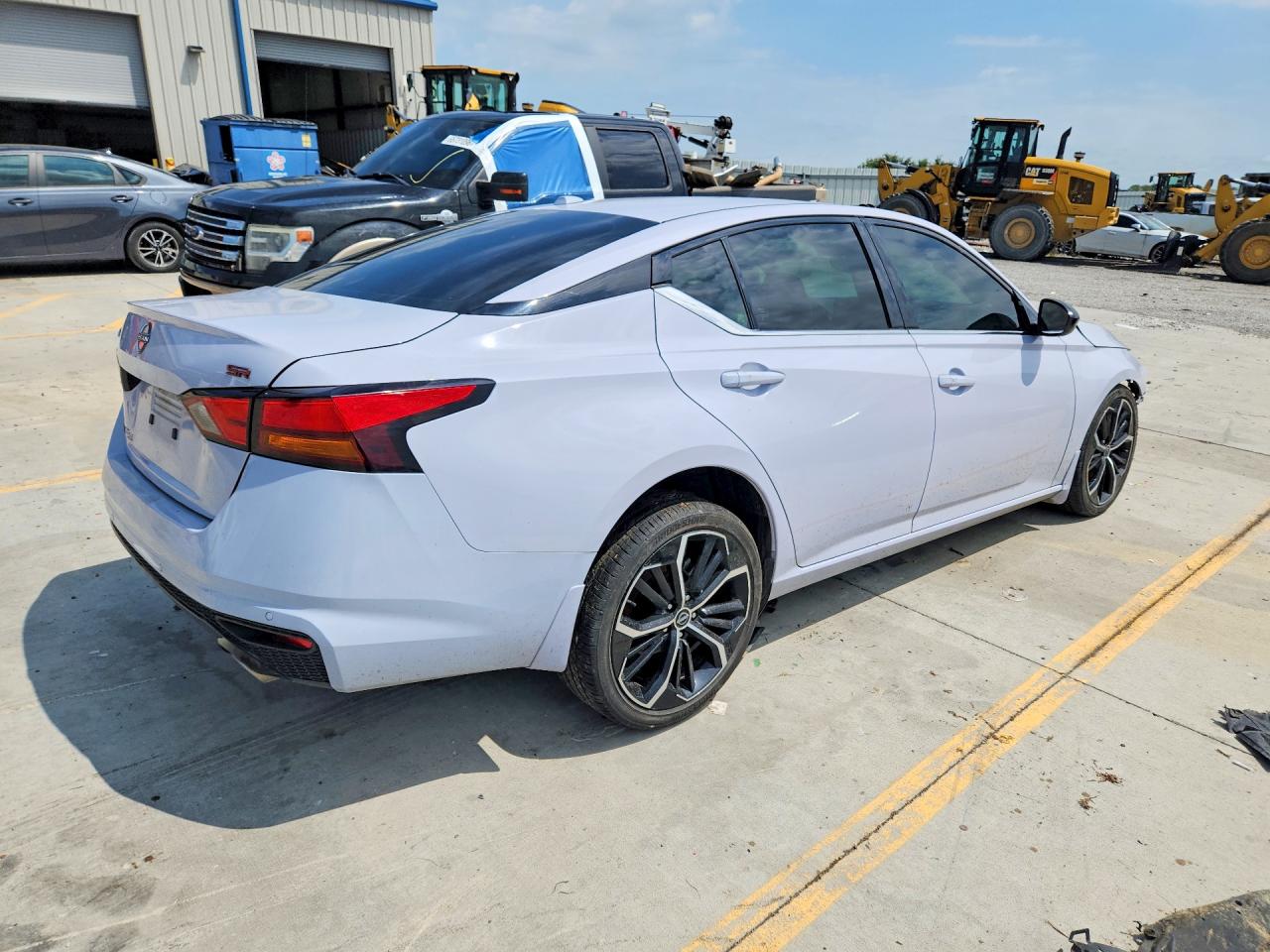 1N4BL4CV2RN367048 · 2024 NISSAN ALTIMA · 3/12
