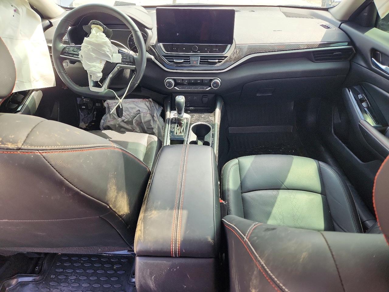 1N4BL4CV2RN367048 · 2024 NISSAN ALTIMA · 8/12