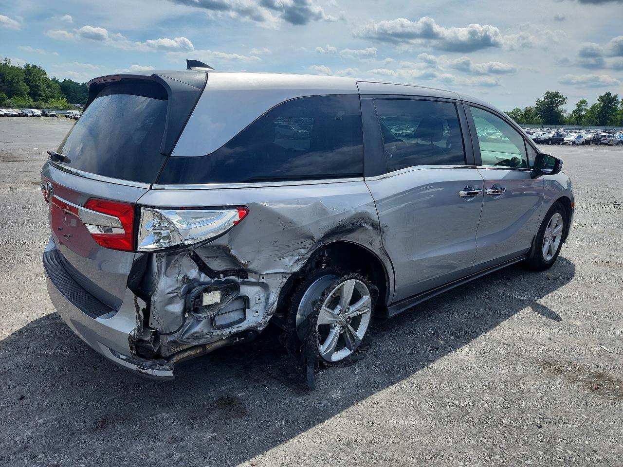 5FNRL6H74KB004320 · 2019 HONDA ODYSSEY · 3/13