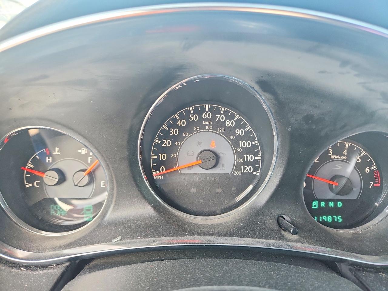 1C3CCBBB8DN554317 · 2013 CHRYSLER 200 · 9/13