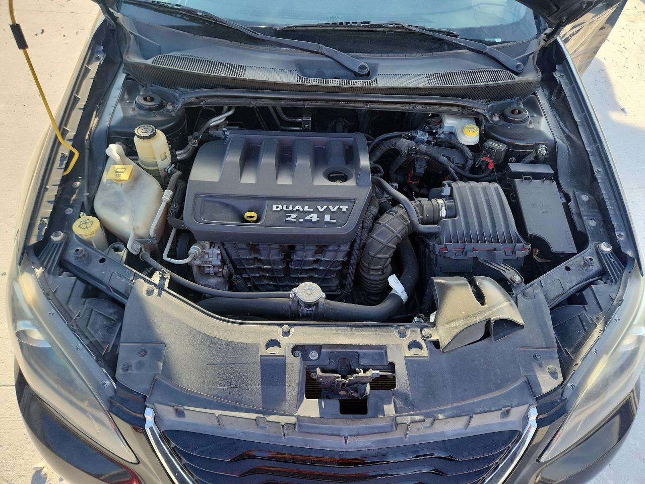 1C3CCBBB8DN554317 · 2013 CHRYSLER 200 · 11/13
