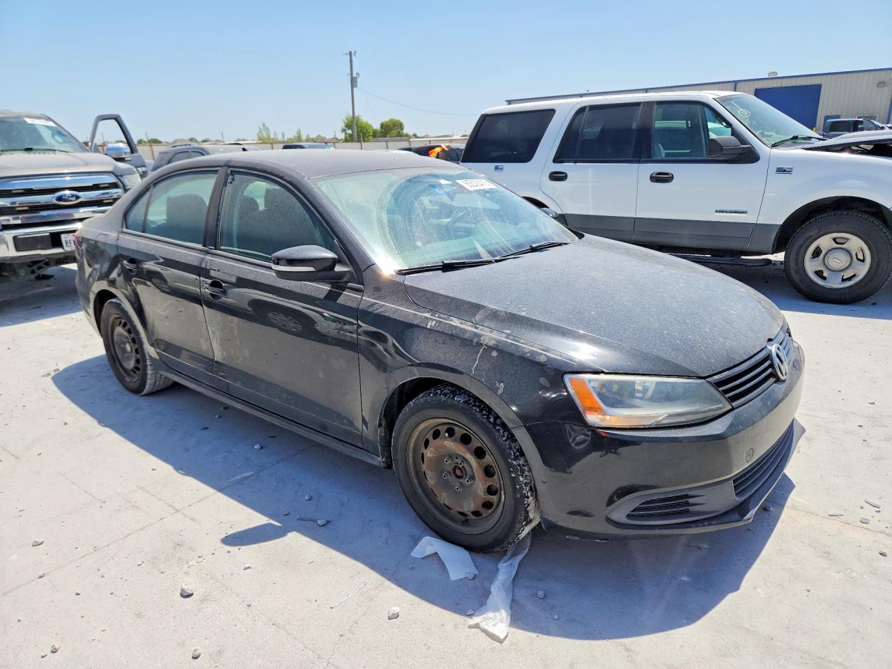 3VWD17AJ4EM392707 · 2014 VOLKSWAGEN JETTA · 4/12