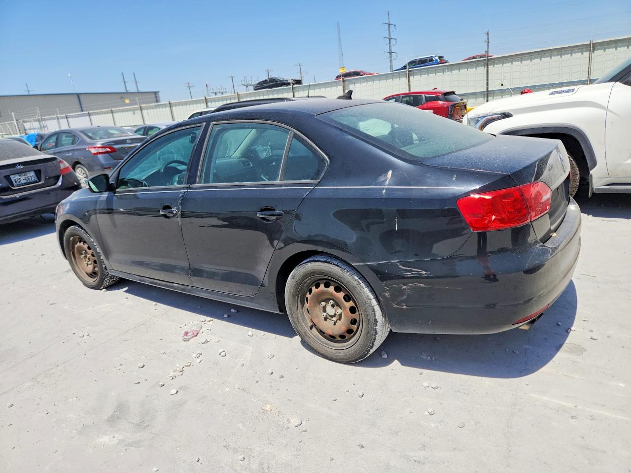 3VWD17AJ4EM392707 · 2014 VOLKSWAGEN JETTA · 2/12