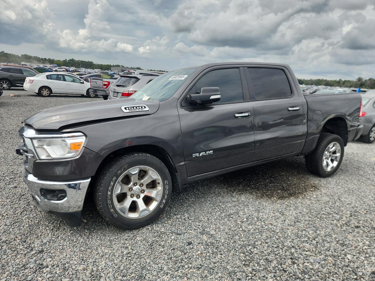 1C6SRFFT6KN849713 · 2019 RAM 1500