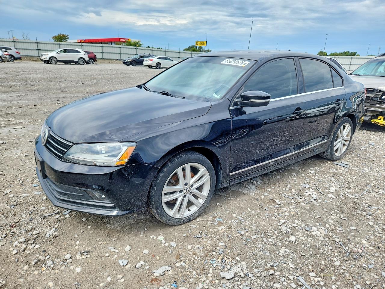 3VWL17AJ9HM363977 · 2017 VOLKSWAGEN JETTA