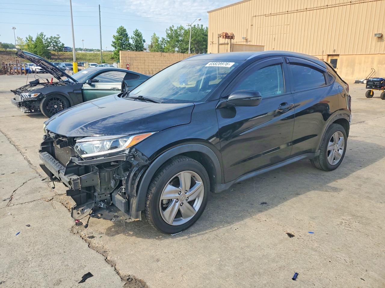 3CZRU5H52KM716644 · 2019 HONDA HR-V