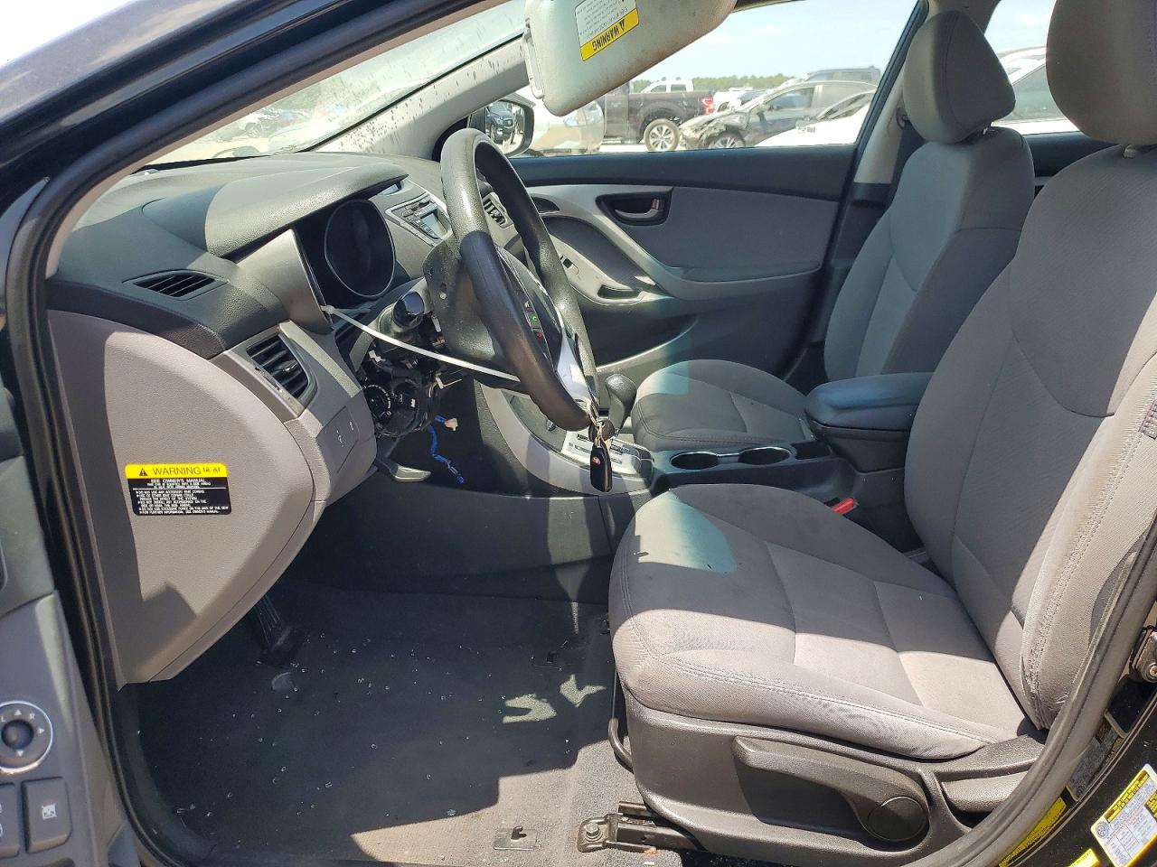 5NPDH4AE9BH022368 · 2011 HYUNDAI ELANTRA · 7/12