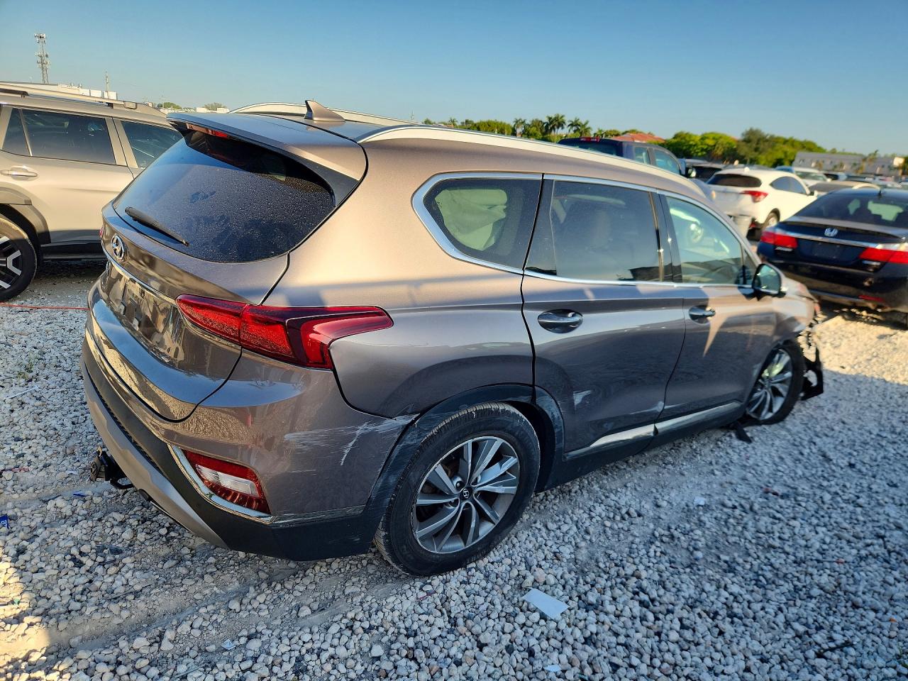 5NMS53AD0LH199617 · 2020 HYUNDAI SANTA FE · 3/13