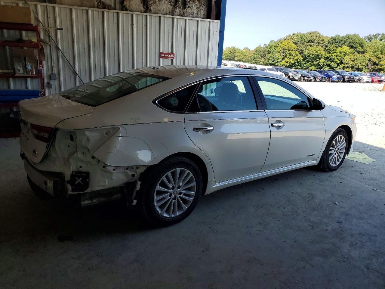 4T1BD1EB5EU027901 · 2014 TOYOTA AVALON HYBRID · 3/12