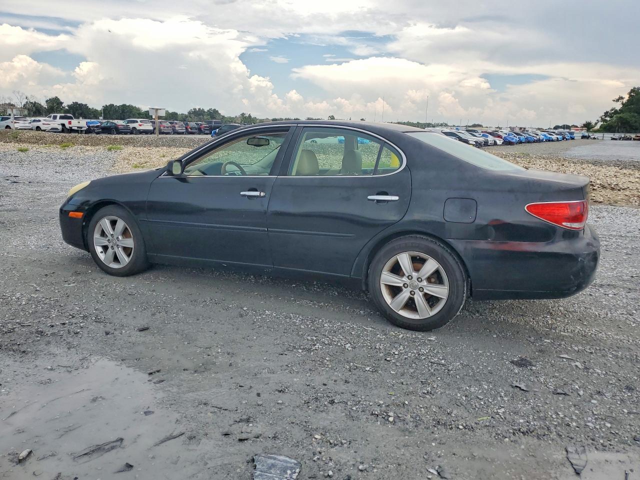 JTHBA30G155084620 · 2005 LEXUS ES · 2/12