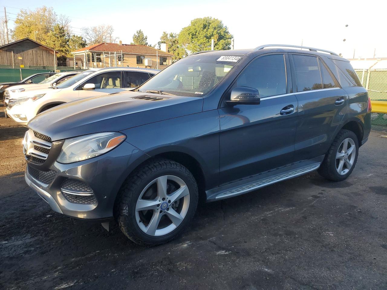 4JGDA5HB3GA764233 · 2016 MERCEDES-BENZ GLE