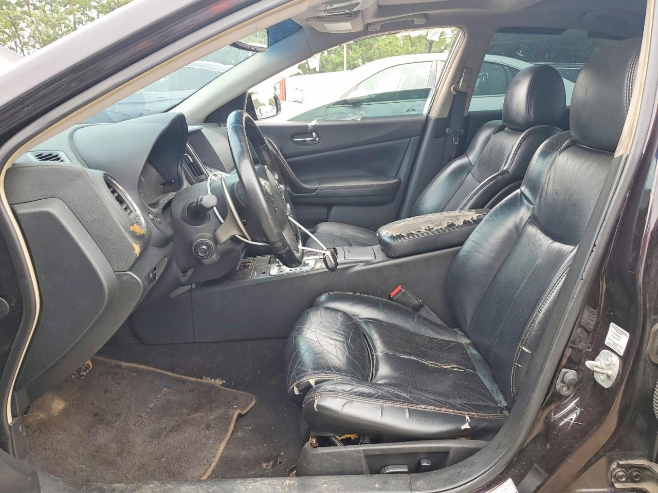1N4AA5APXBC857363 · 2011 NISSAN MAXIMA · 7/12