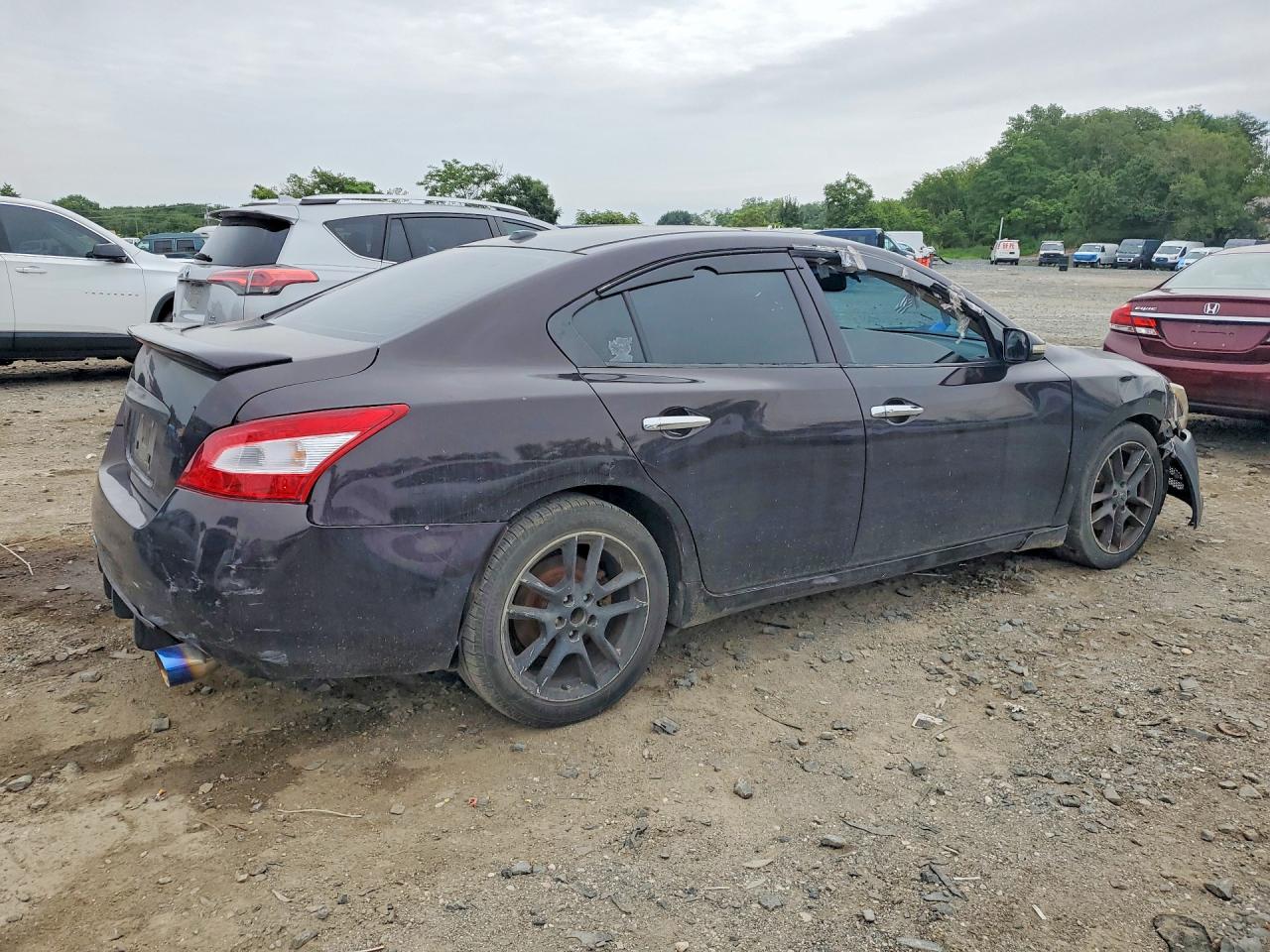 1N4AA5APXBC857363 · 2011 NISSAN MAXIMA · 3/12