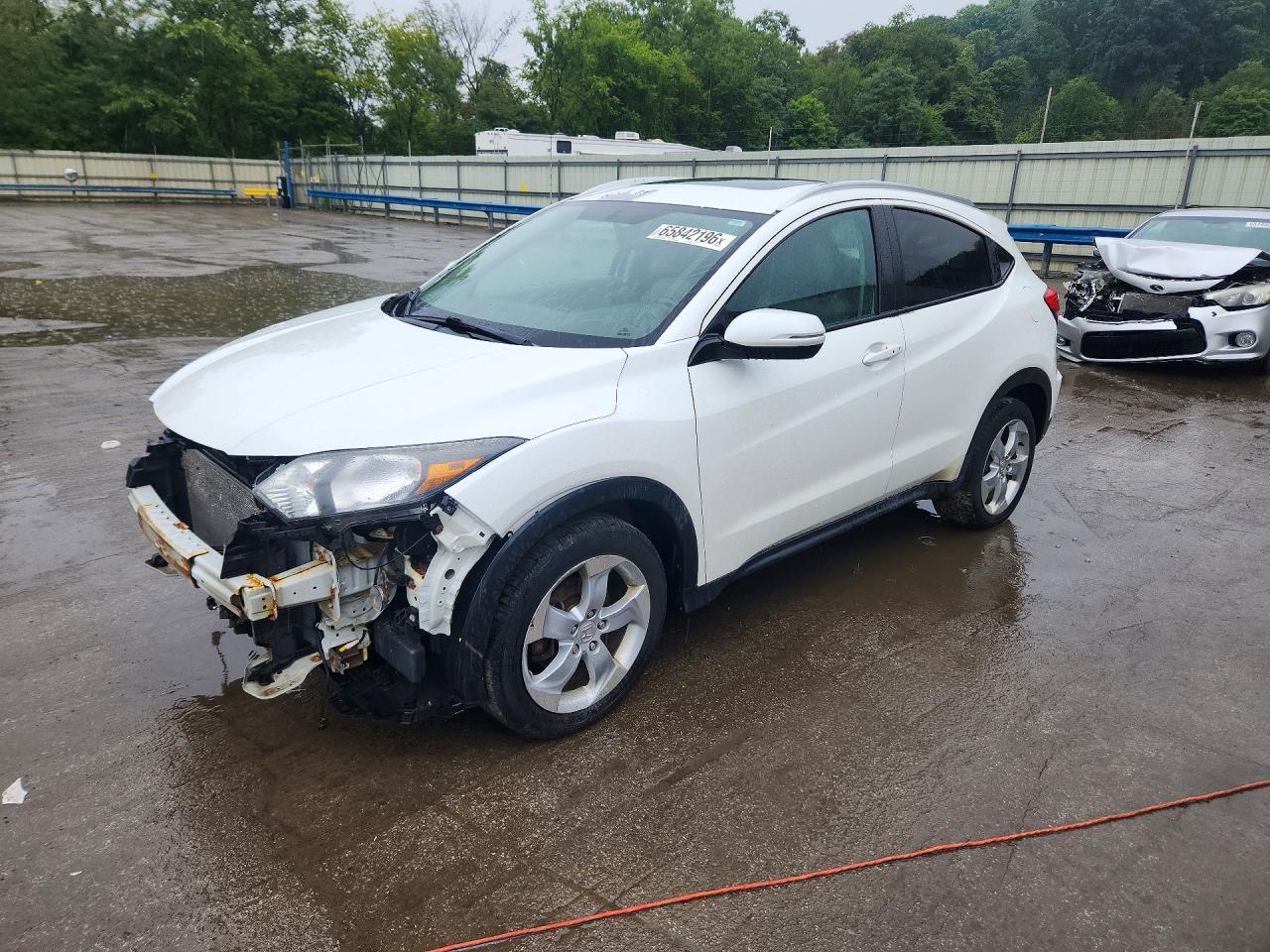 3CZRU6H77GM701636 · 2016 HONDA HR-V