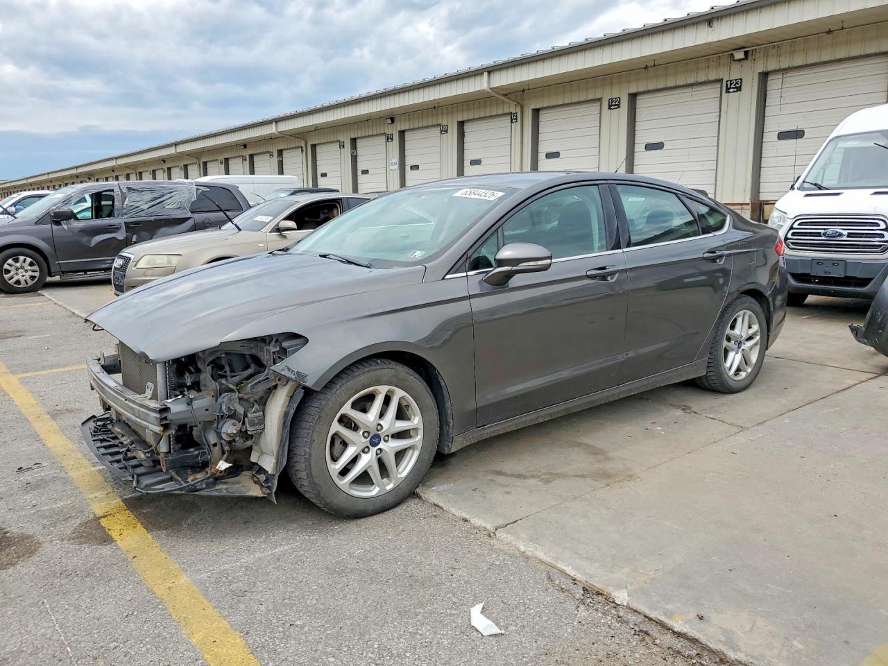 1FA6P0H74F5121204 · 2015 FORD FUSION