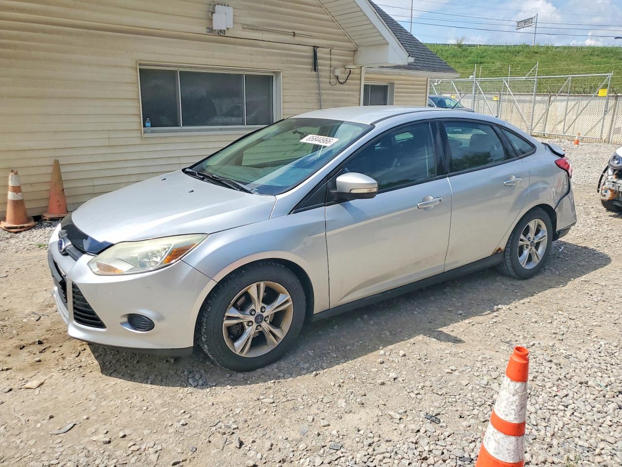 1FADP3F25EL202335 · 2014 FORD FOCUS