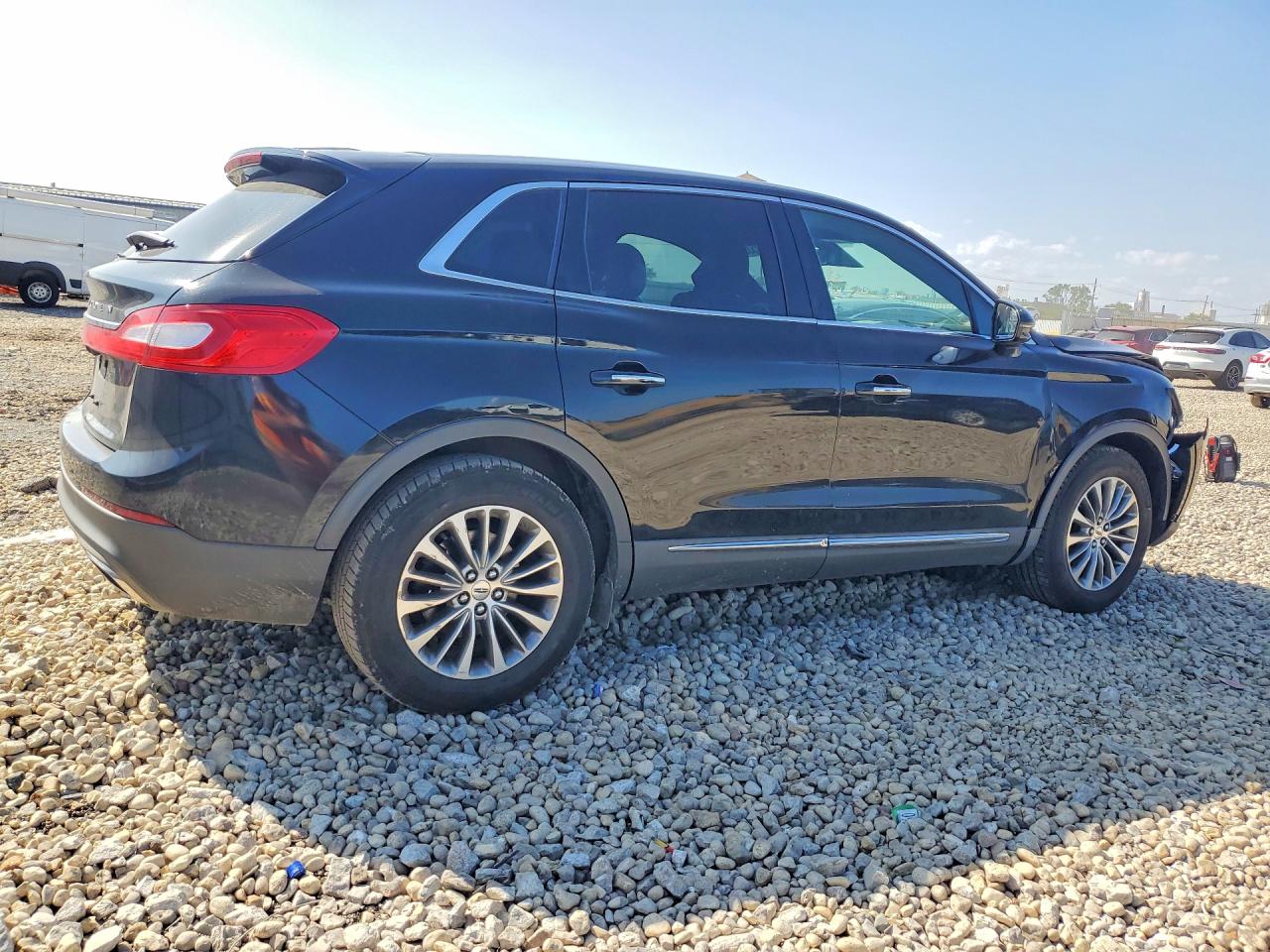 2LMPJ6KRXJBL11994 · 2018 LINCOLN MKX · 3/13