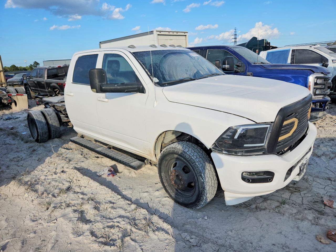 3C7WRSCL1JG346267 · 2018 RAM 3500 · 4/12