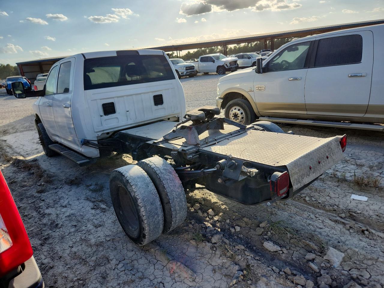 3C7WRSCL1JG346267 · 2018 RAM 3500 · 2/12