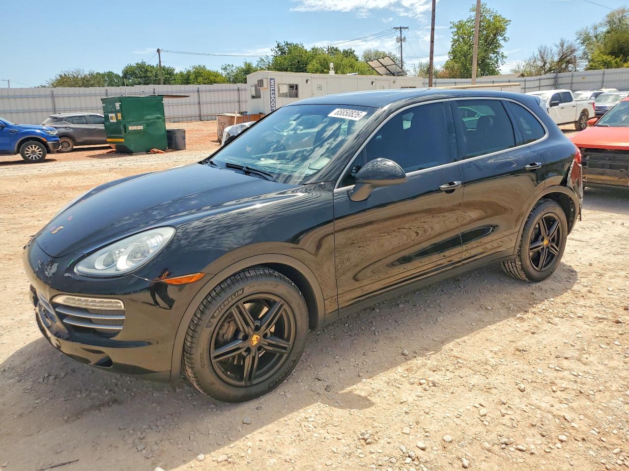 2014 PORSCHE CAYENNE