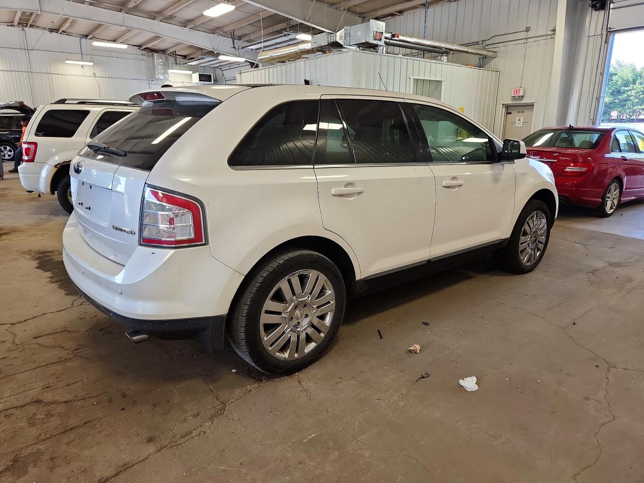 2FMDK39C89BA92590 · 2009 FORD EDGE · 3/13