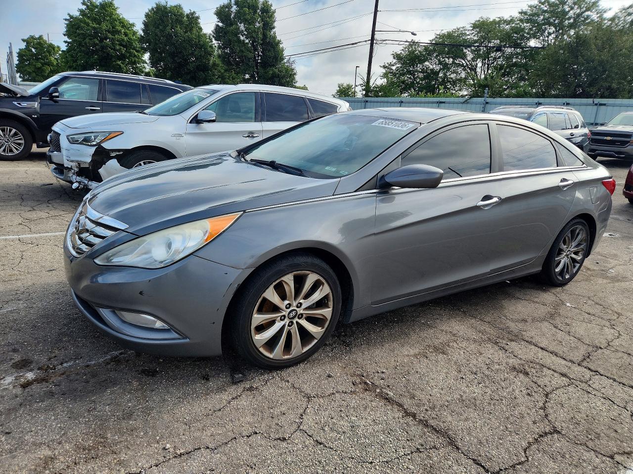 5NPEC4AC6CH480582 · 2012 HYUNDAI SONATA