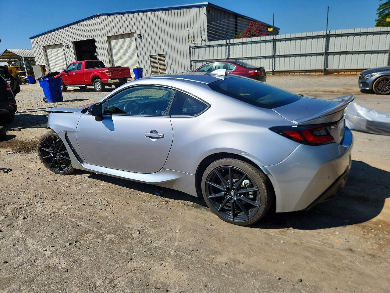 JF1ZNBE16R8755616 · 2024 TOYOTA GR 86 · 2/13