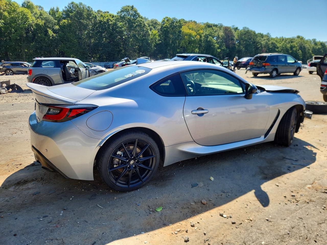 JF1ZNBE16R8755616 · 2024 TOYOTA GR 86 · 3/13