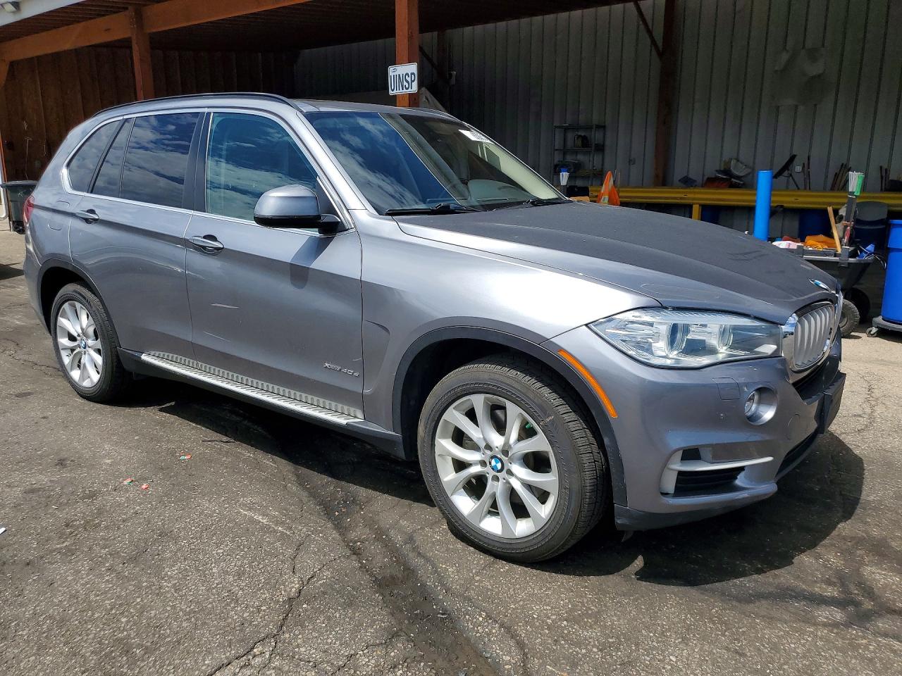 5UXKT0C59G0S77469 · 2016 BMW X5 · 4/13