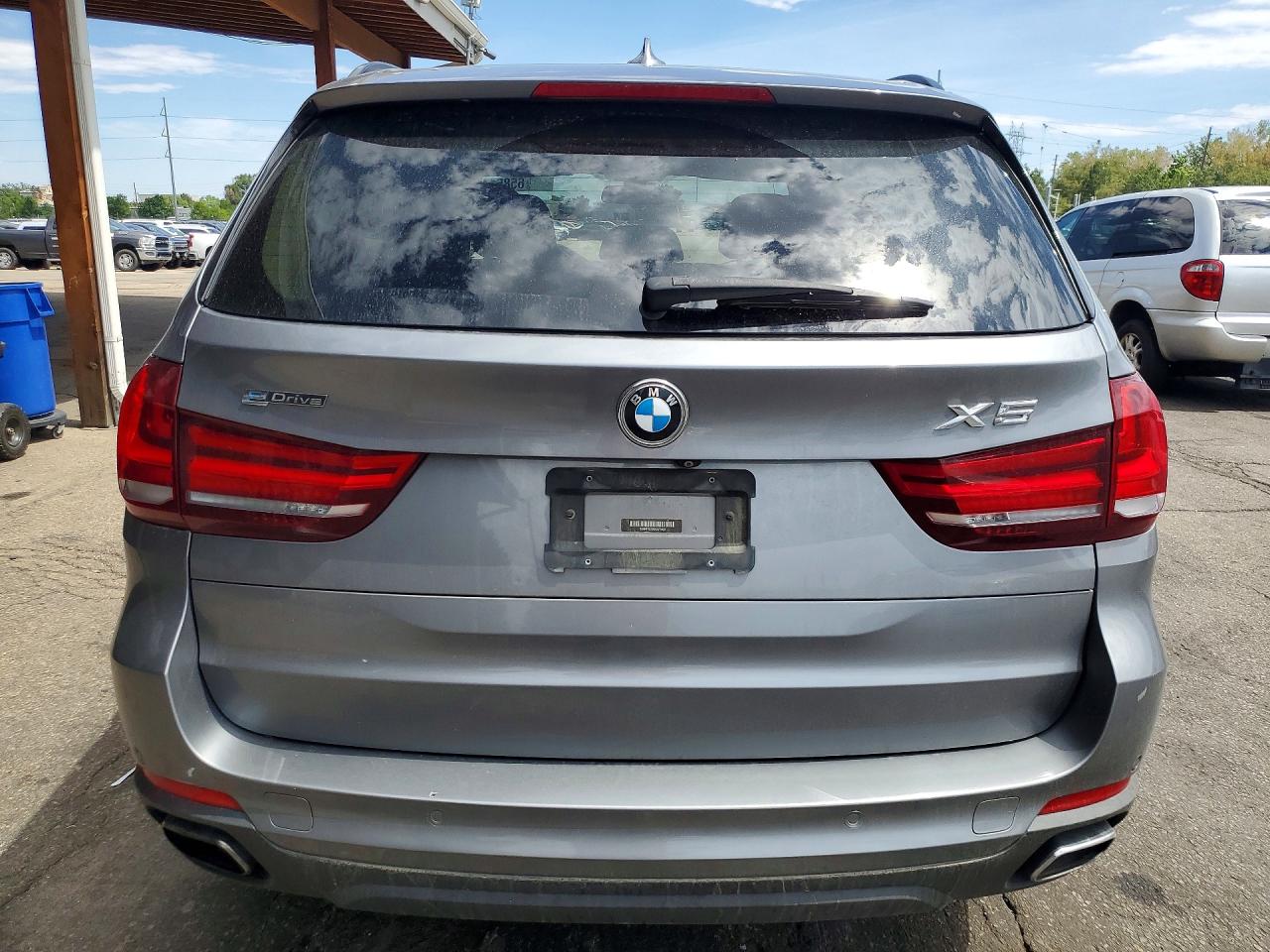 5UXKT0C59G0S77469 · 2016 BMW X5 · 6/13