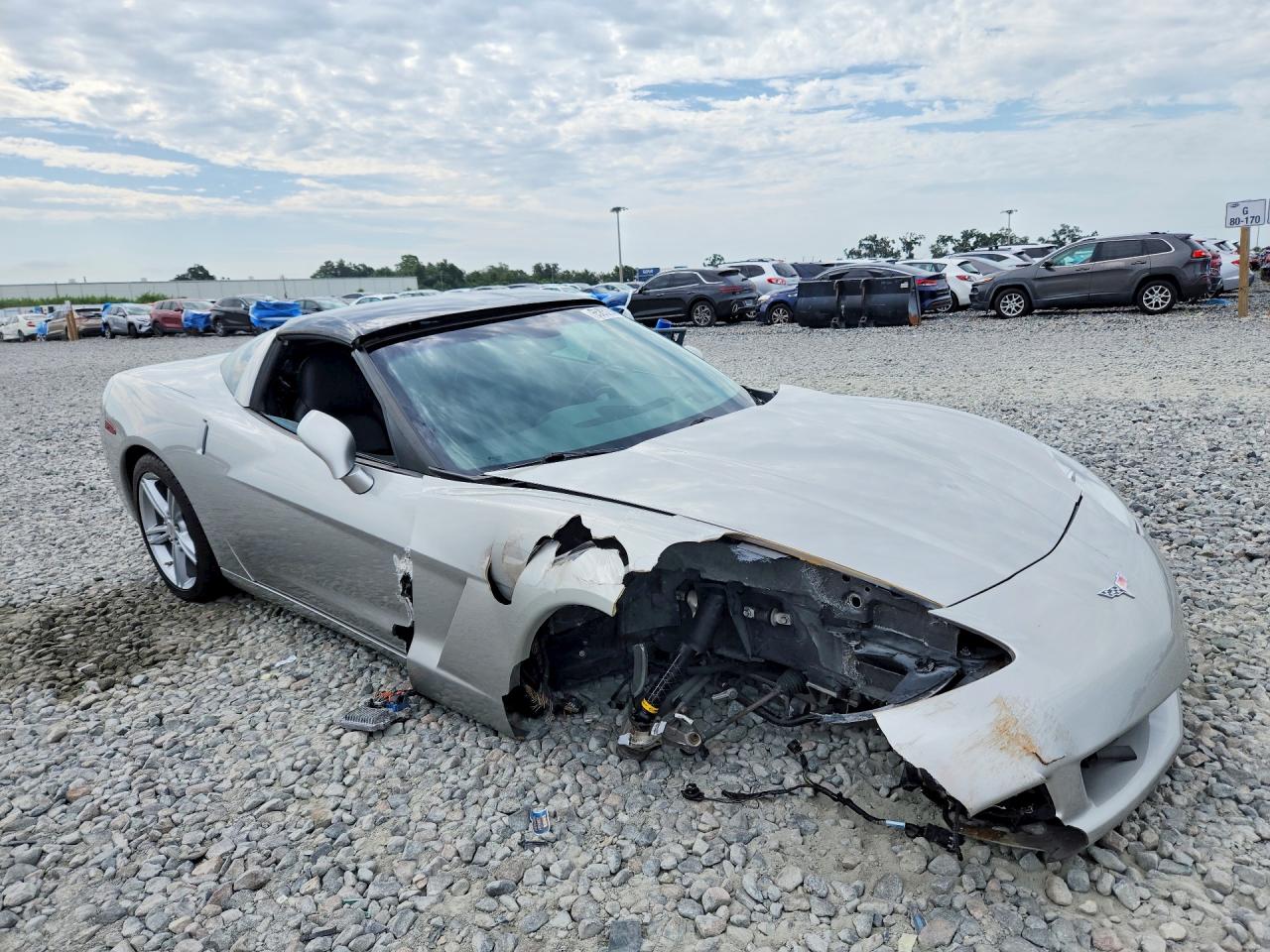 1G1YY24U055121246 · 2005 CHEVROLET CORVETTE · 4/13