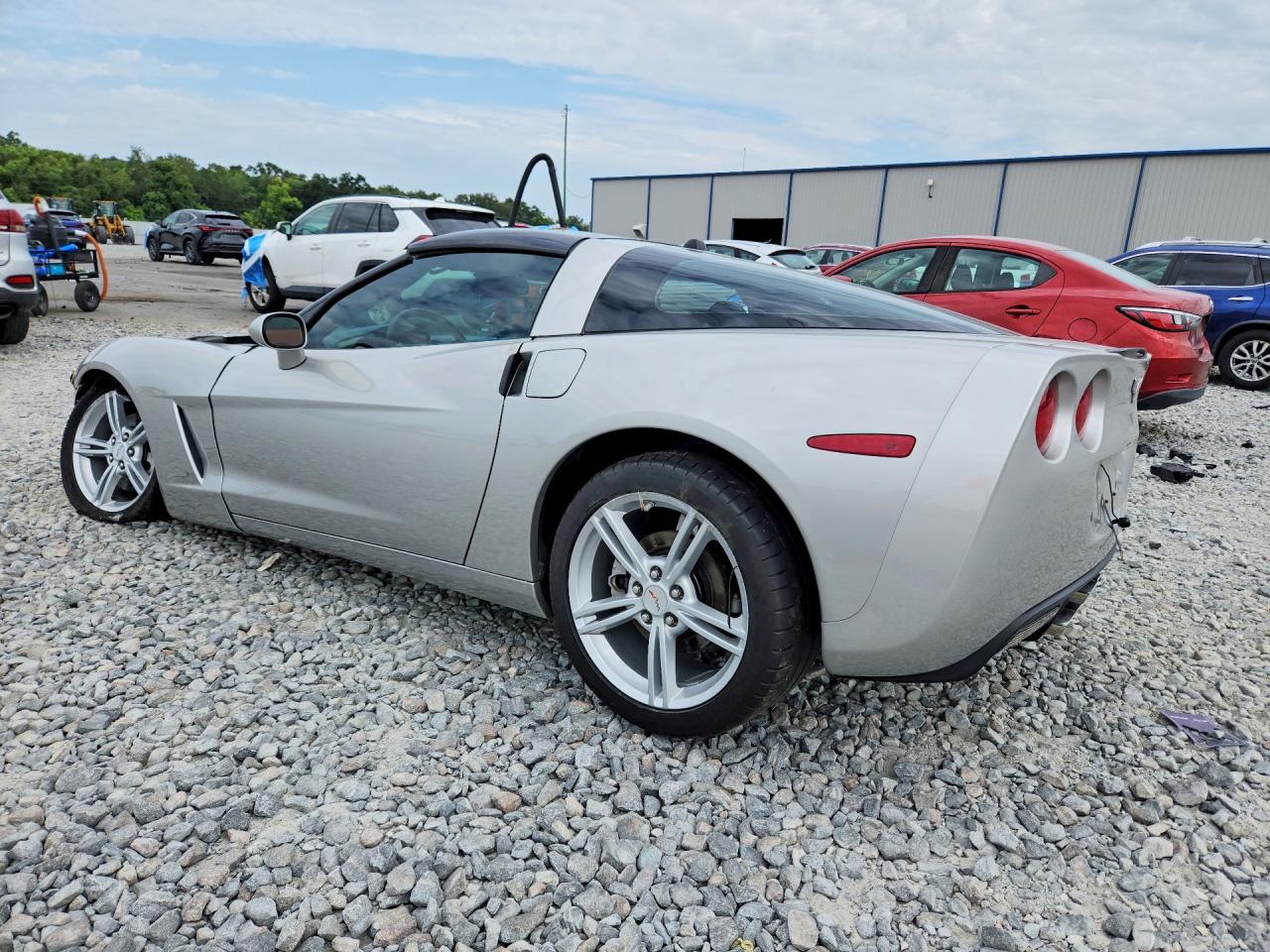 1G1YY24U055121246 · 2005 CHEVROLET CORVETTE · 2/13