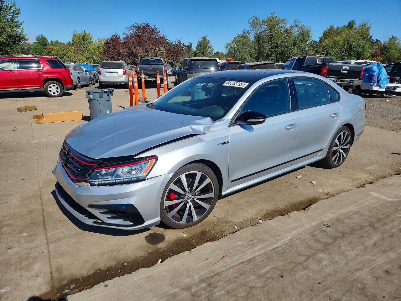 1VWJM7A39JC050533 · 2018 VOLKSWAGEN PASSAT