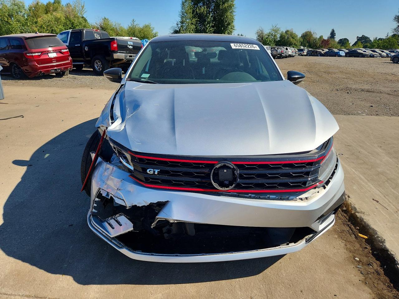 1VWJM7A39JC050533 · 2018 VOLKSWAGEN PASSAT · 5/12