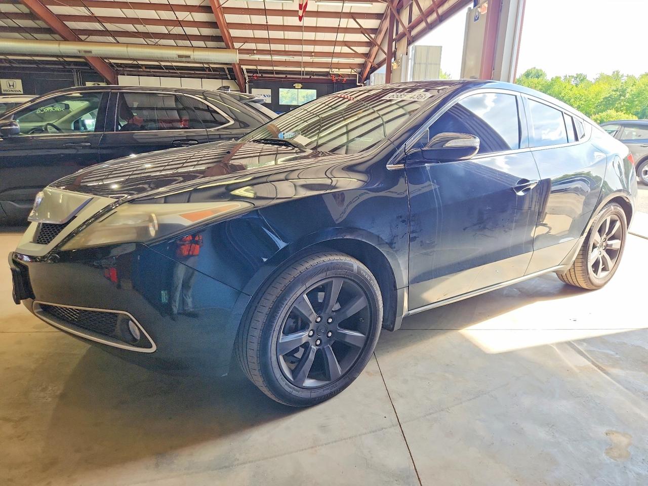 2HNYB1H6XAH500928 · 2010 ACURA ZDX