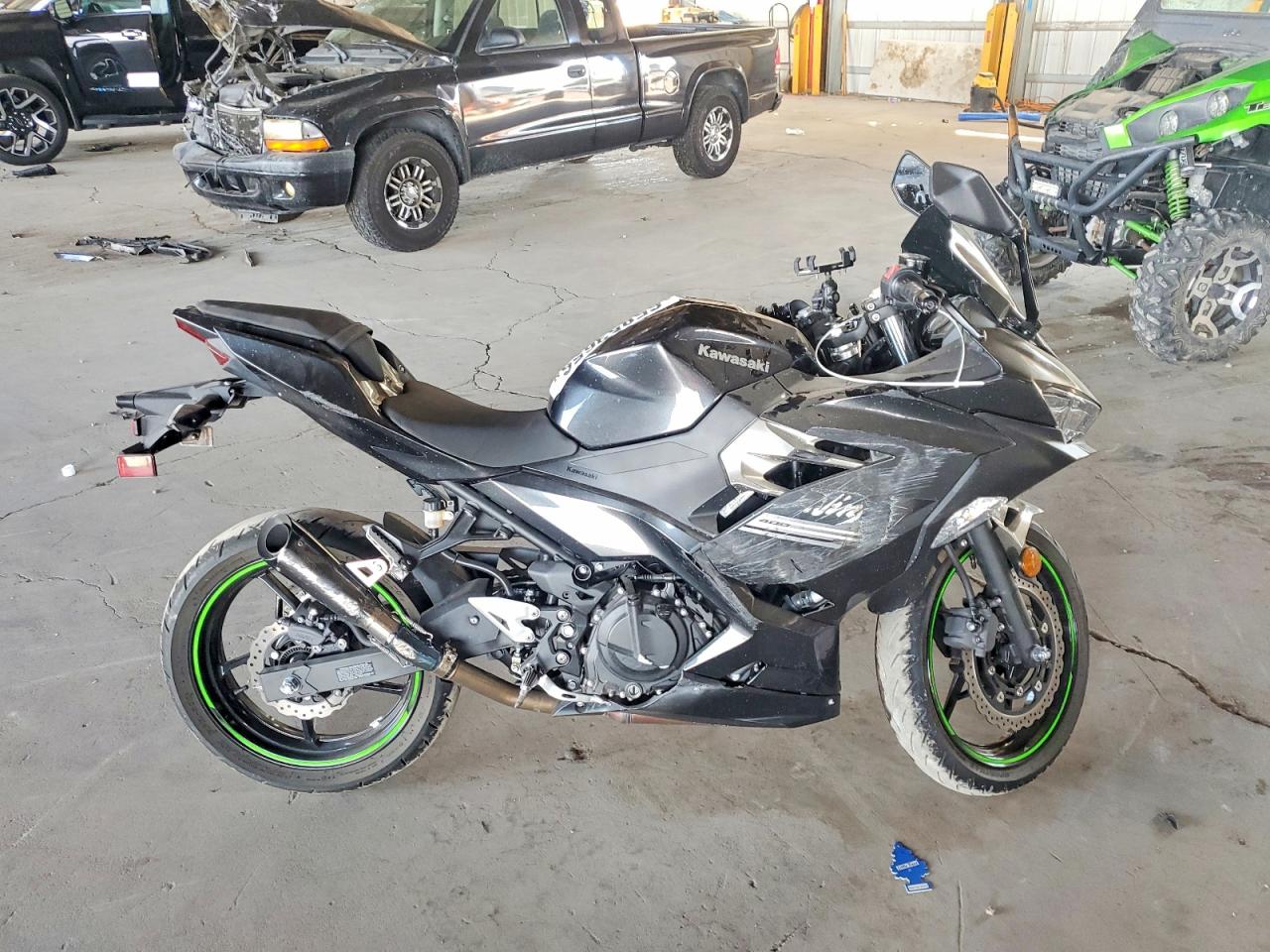 2022 KAWASAKI EX400