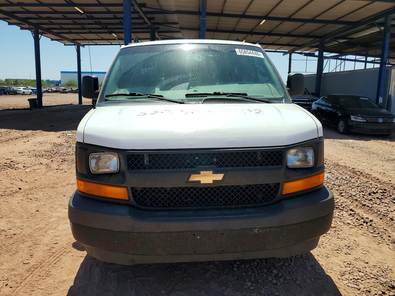 1GCWGAFF5H1295805 · 2017 CHEVROLET EXPRESS G2500 · 5/13
