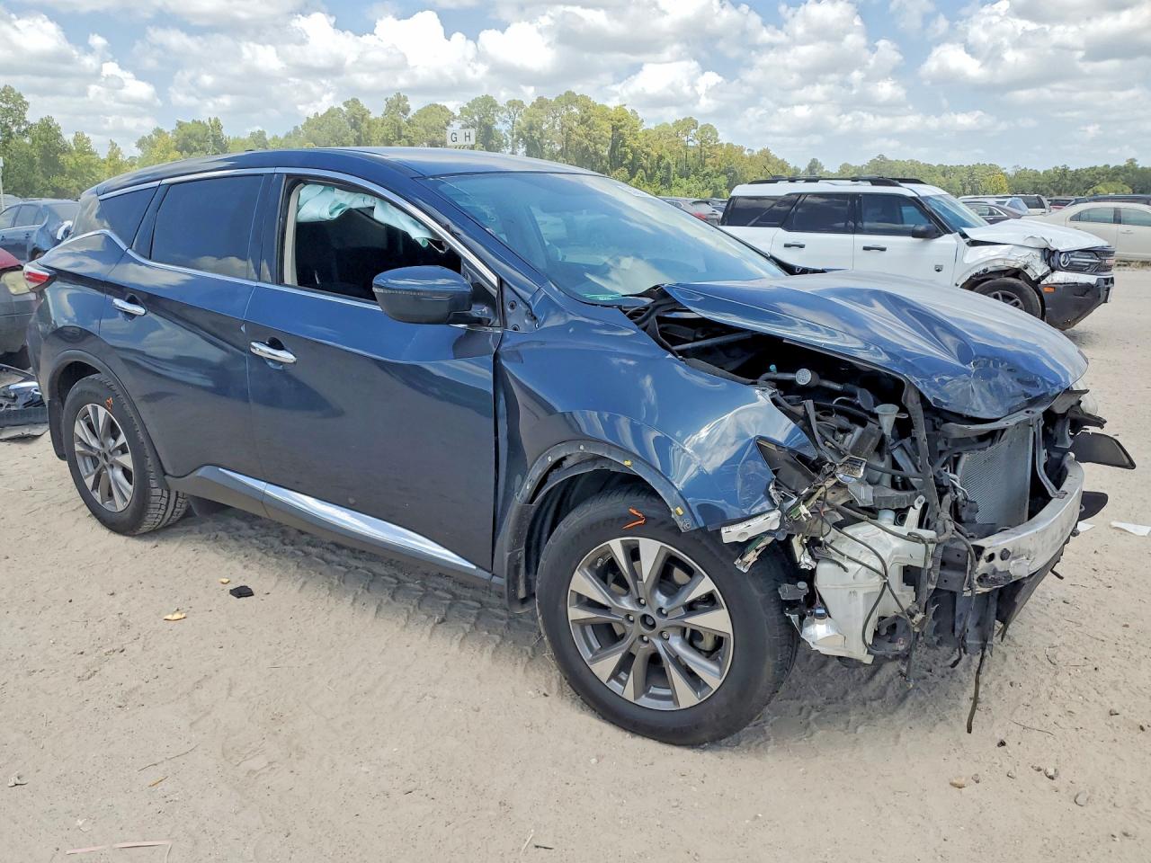 5N1AZ2MG5HN173536 · 2017 NISSAN MURANO · 4/14