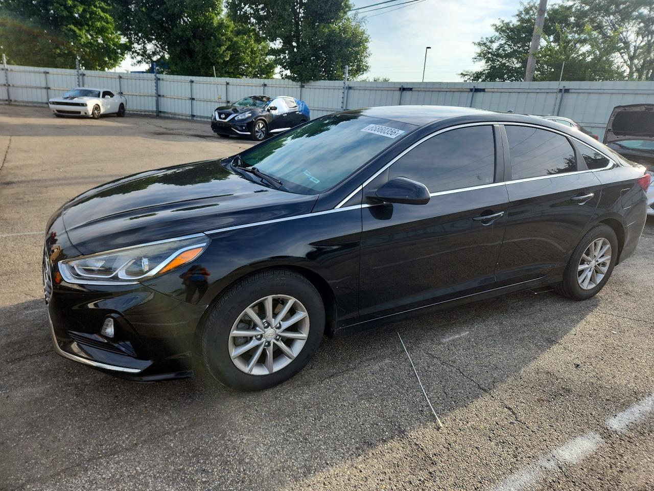 5NPE24AF6JH633052 · 2018 HYUNDAI SONATA