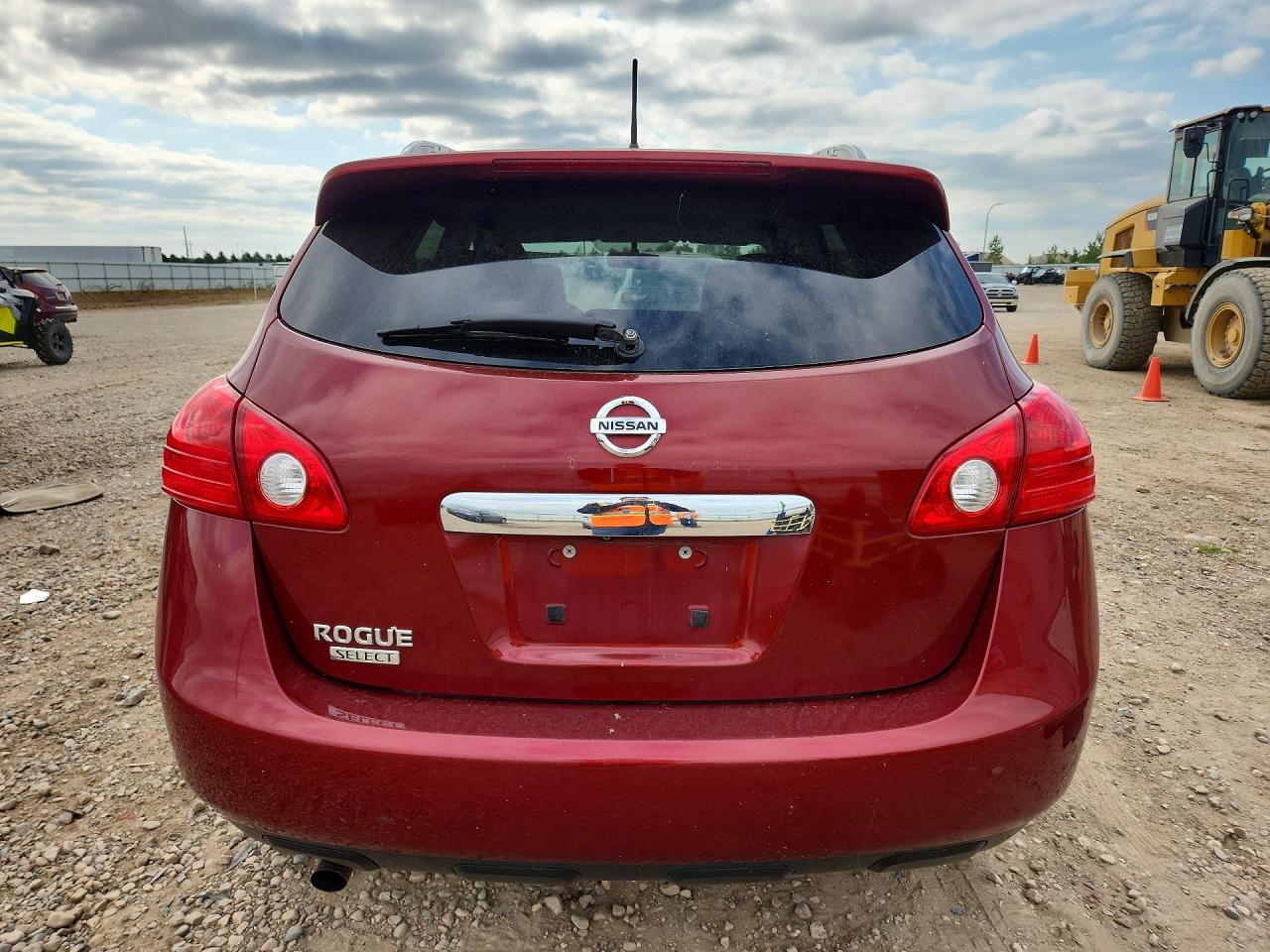 JN8AS5MT1FW650515 · 2015 NISSAN ROGUE SELECT · 6/13